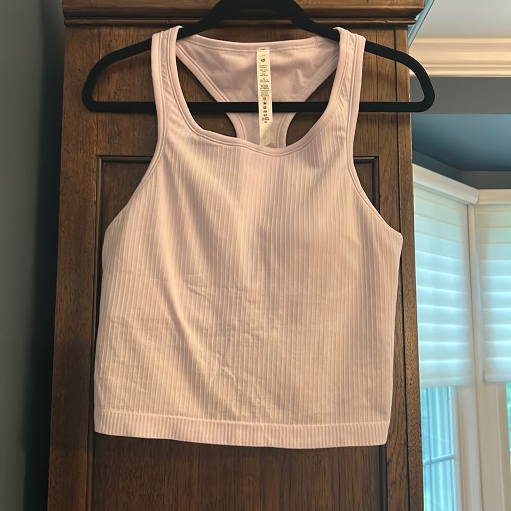lulu lemon ebb to street RB crop tank worn once still have tag